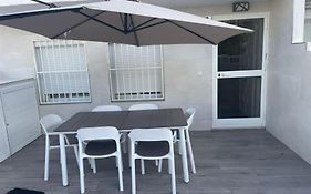 Malaga Chalet En Guadalmar